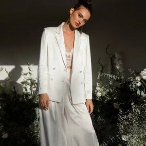 NWT- Zaina Blazer - Catherine Deane - size 6 - Ivory